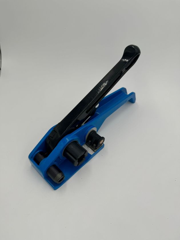 Flejadora para flejes plasticos y rafia